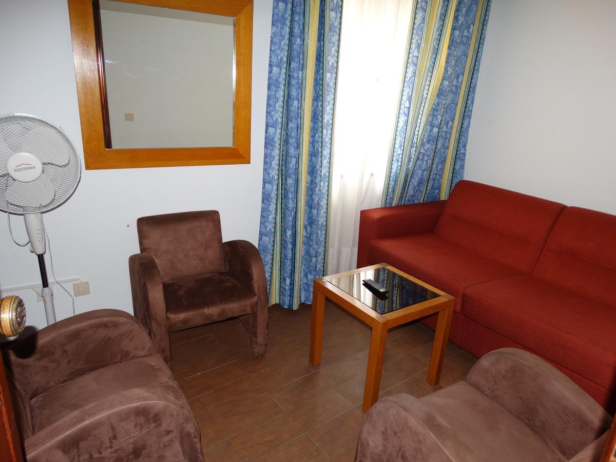 מלון Al Center Aveiro Alojamento Local מראה חיצוני תמונה